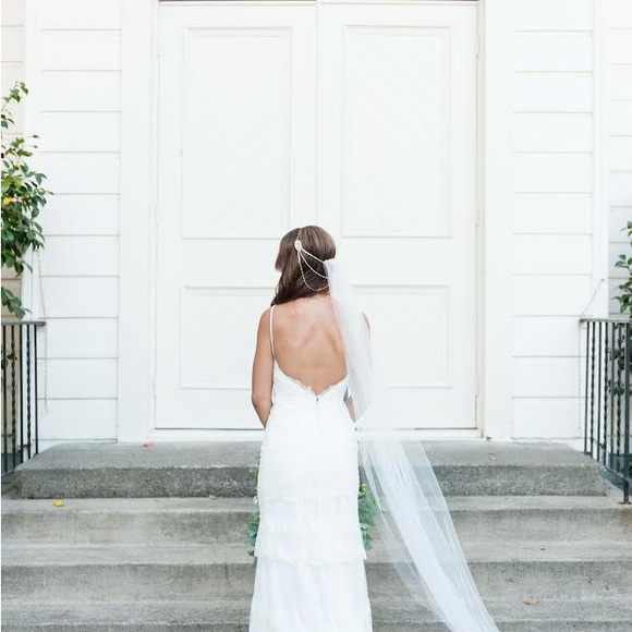 Beautiful Wedding dress perfect condition about size 2 - Picture 8 of 9